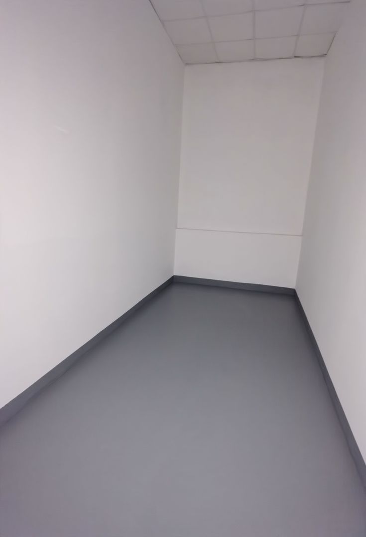 Proprietate industriala  la 35 km de TM - Poză 23