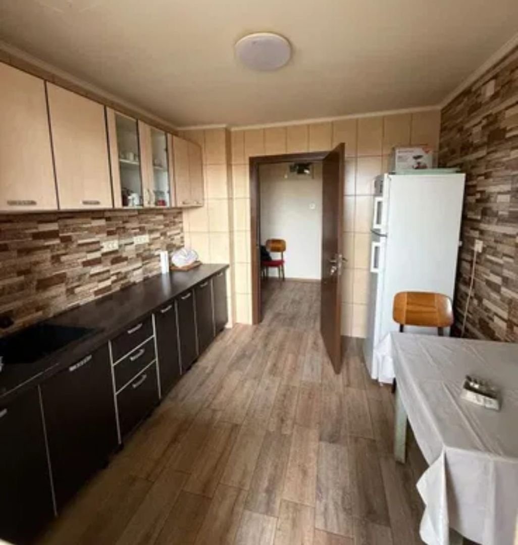 Apartament 3 camere decomandat Luica / Constantin Brancoveanu - Poză 1