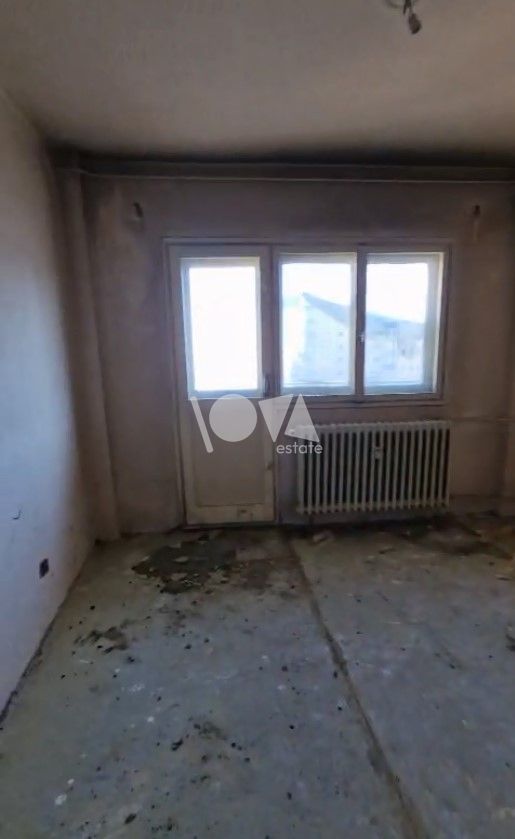 De vânzare: ap. 4 camere decomandat - necesită renovare - Tineretului - Poză 3