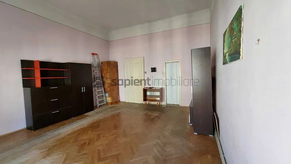 Apartament ultracentral, Palatul Füchsl, str. Independentei - Poză 7