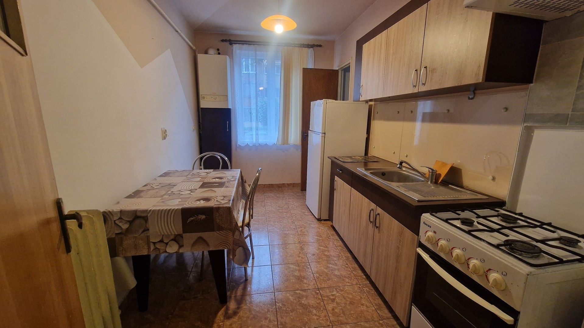 Apartament 2 camere de inchiriat in Alba Iulia,  zona Hotel Cetate - Poză 7