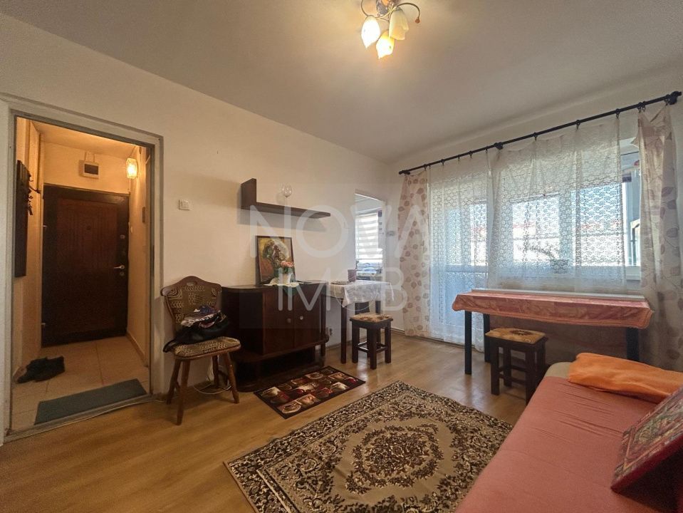 Garsoniera de inchiriat Valea Aurie - Poză 2
