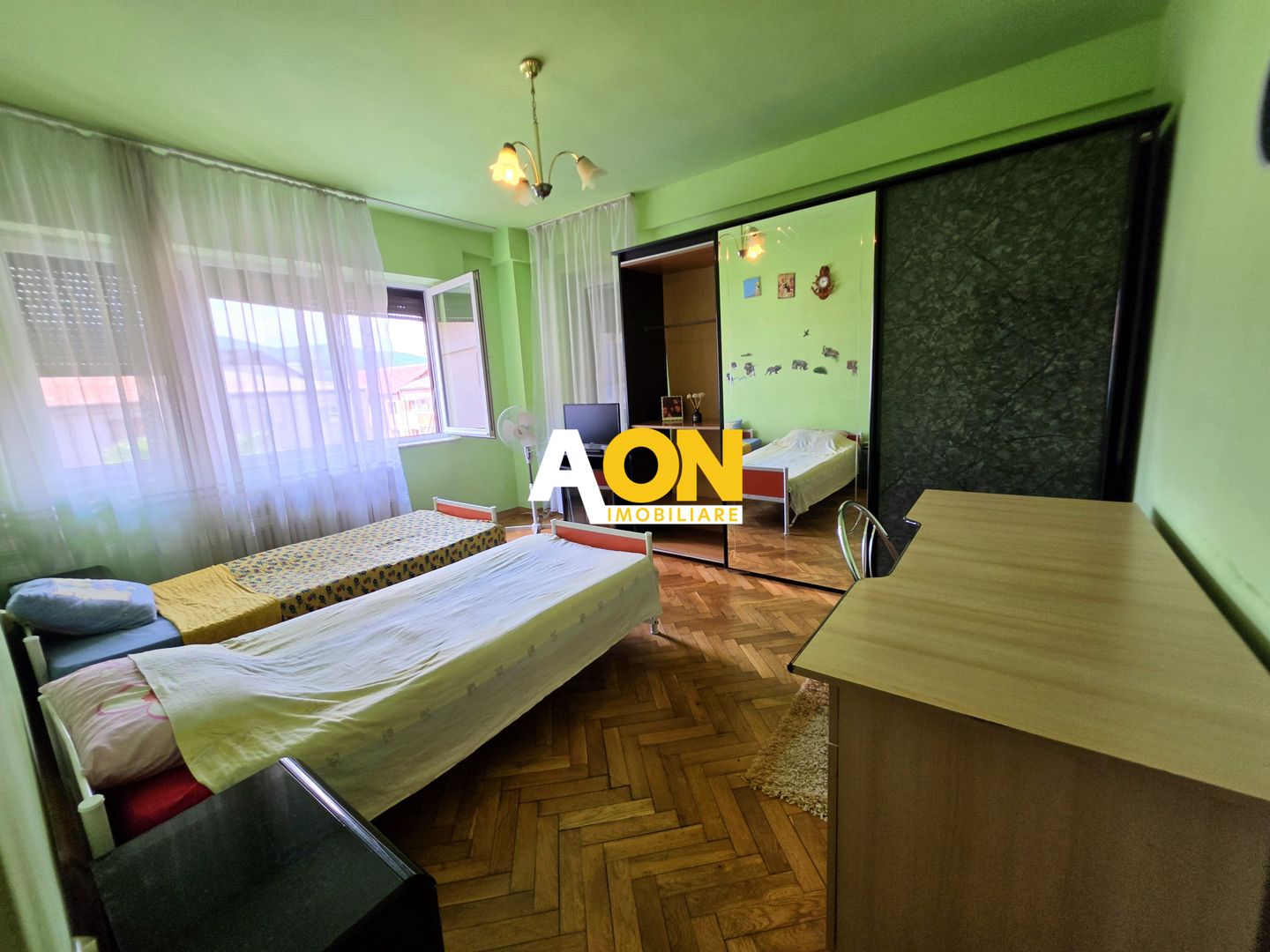 Apartament 4 Camere,  2 Bai. Zona Closca, 103mp Utili - Poză 16