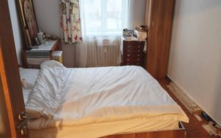 Apartament cu 4 Camere de Vânzare Parter I Suceava/Central I 130.000E - Poză 2