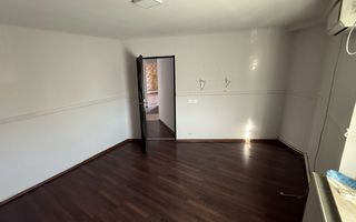 Vila  | Calea Călărași | 12 camere | Curte 450mp | Garaj dublu - Poză 7