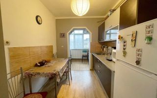 Apartament 3 camere de vanzare, 60 mp utili , strada Regele Ferdinand - Poză 5