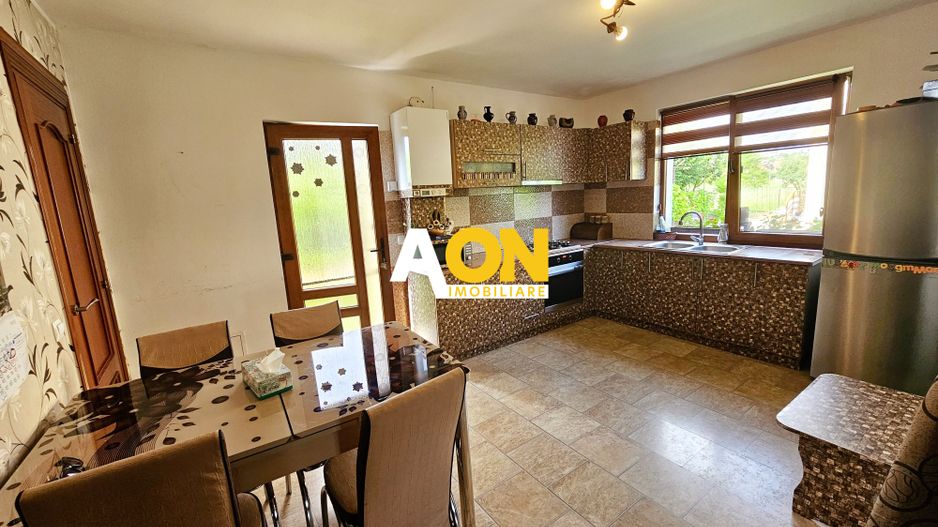 Casa individuala, 4 camere, 355 mp teren, cartierul Recea - Poză 4