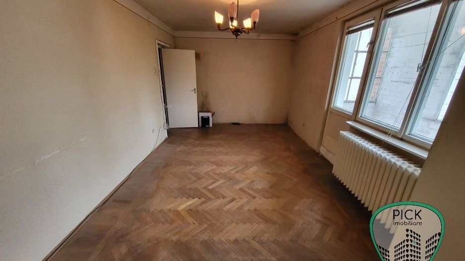 P 1157 - Apartament cu 3 camere în Târgu Mureș, Dâmbu Pietros, Piata de zi - Poză 2