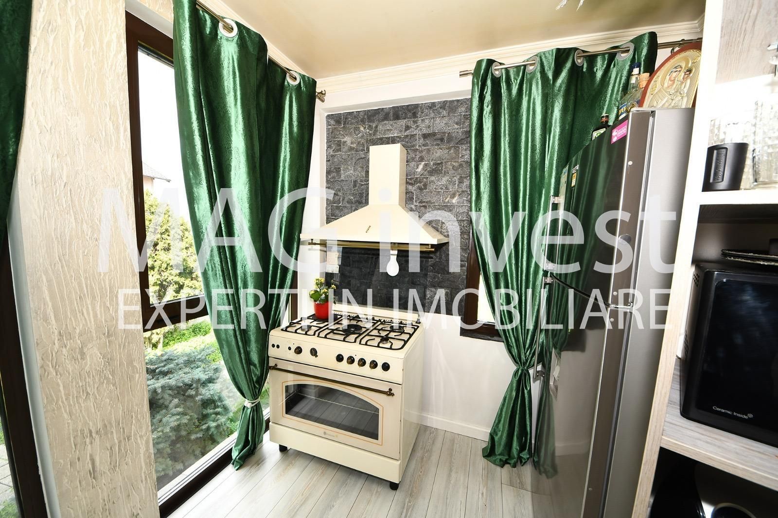 Vila deosebită - vânzare în exclusivitate - Galati, zona Brico -Penny - Poză 16