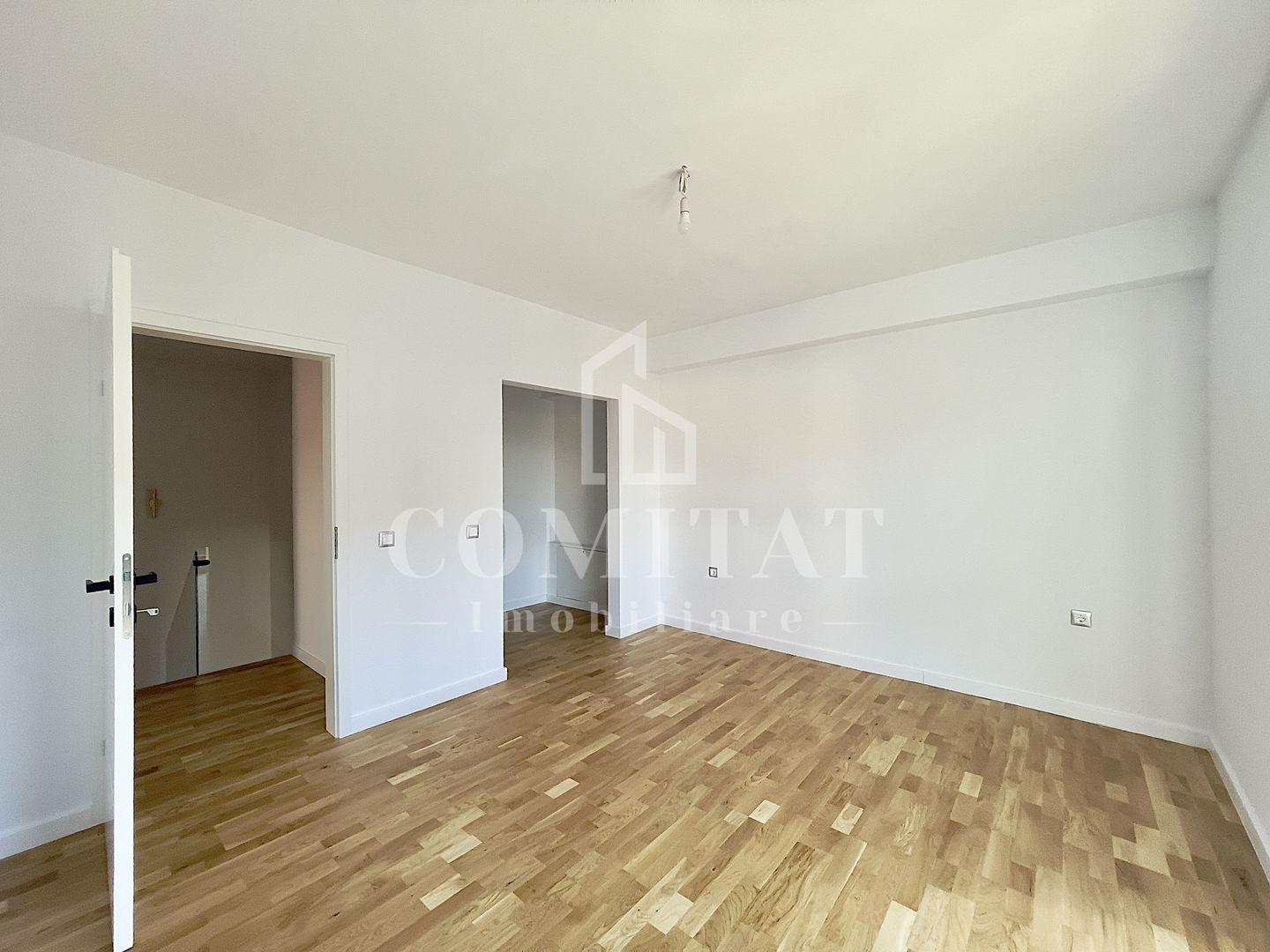 Case finisate calitativ construite zona de case și vile - Poză 4