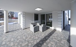 Casă ideală pentru familie în Brașov, Bunloc – spațioasă, luminoasă, priveliște - Poză 11