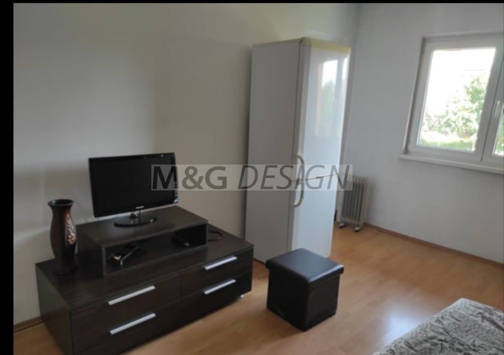 Garsoniera zona Dambovita etaj 2 - Poză 1