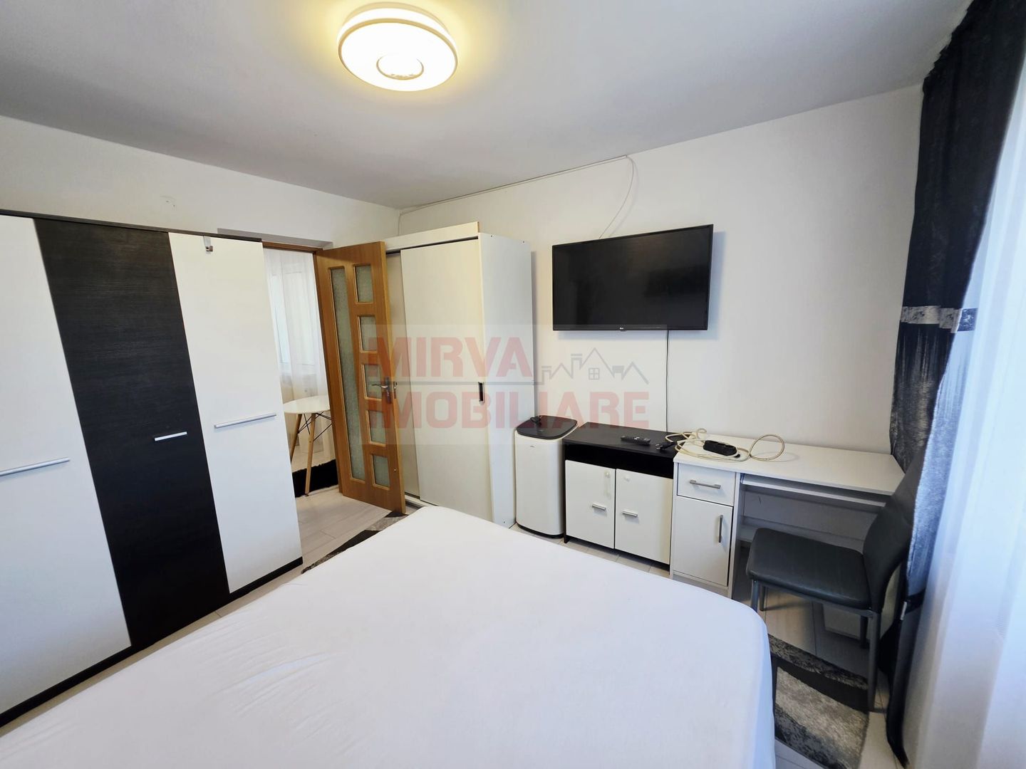Apartament 3 camere decomandat | zona Baraolt | Mobilat si utilat - Poză 5