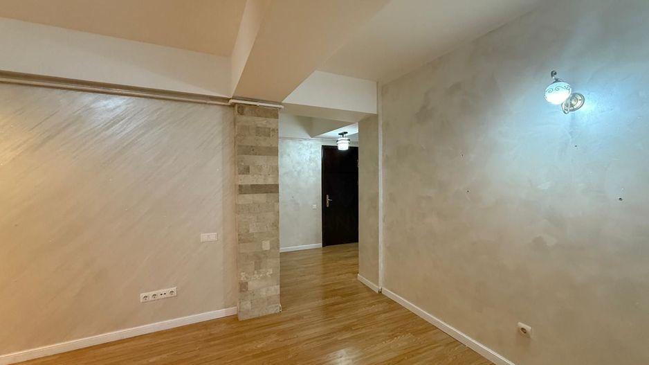 APARTAMENT 2 CAMERE  | 80 MP | 300 EURO | RĂDĂUȚI - Poză 8