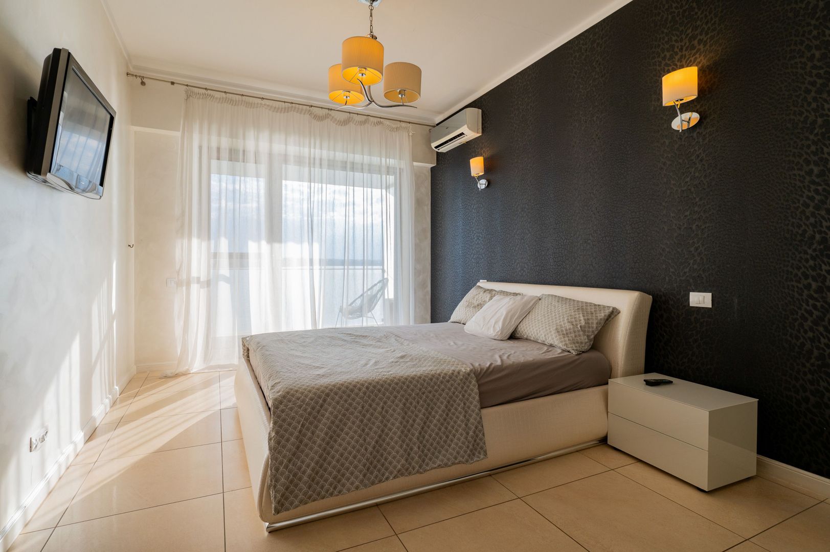 3 camere | 95 mp + terasă 20 mp | Vedere frontală lac | Mamaia-Cazino - Poză 16