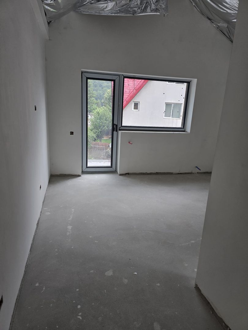 Apartament cu 2 camere 62,10 mp cu vedere la muntii Caraiman - Busteni - Poză 8