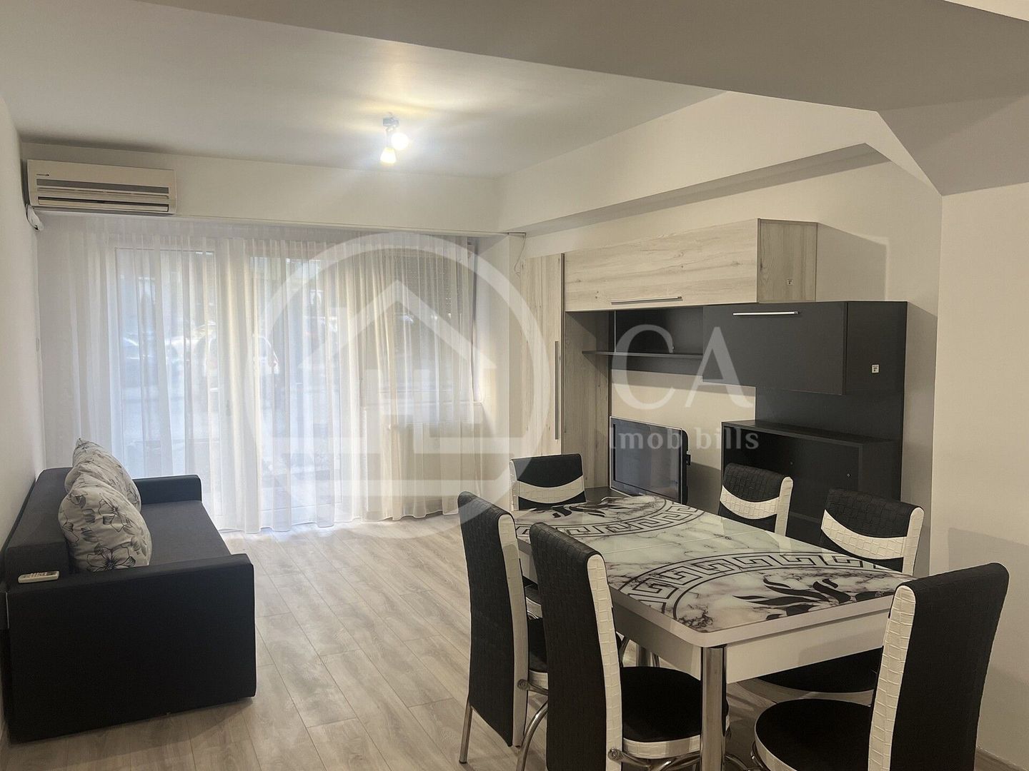 Apartament cu 2 camere de vanzare in Prima Nufarul Oradea - Poză 1