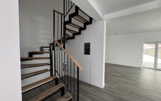 1/2 Duplex Utvin,4 Camere,2 Bai,Toate Utilitatile - Poză 6