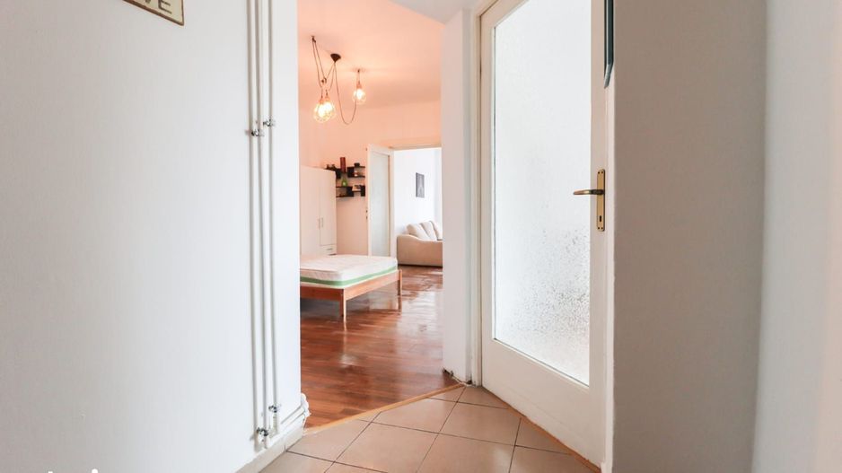 Apartament cu 3 camere, la 2 minute de metrou Piața Muncii - Poză 18