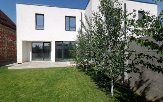 Casa aproape de scoala, gradinita, liceu, 4 camere, asfalt, toate utilitatile - Poză 6