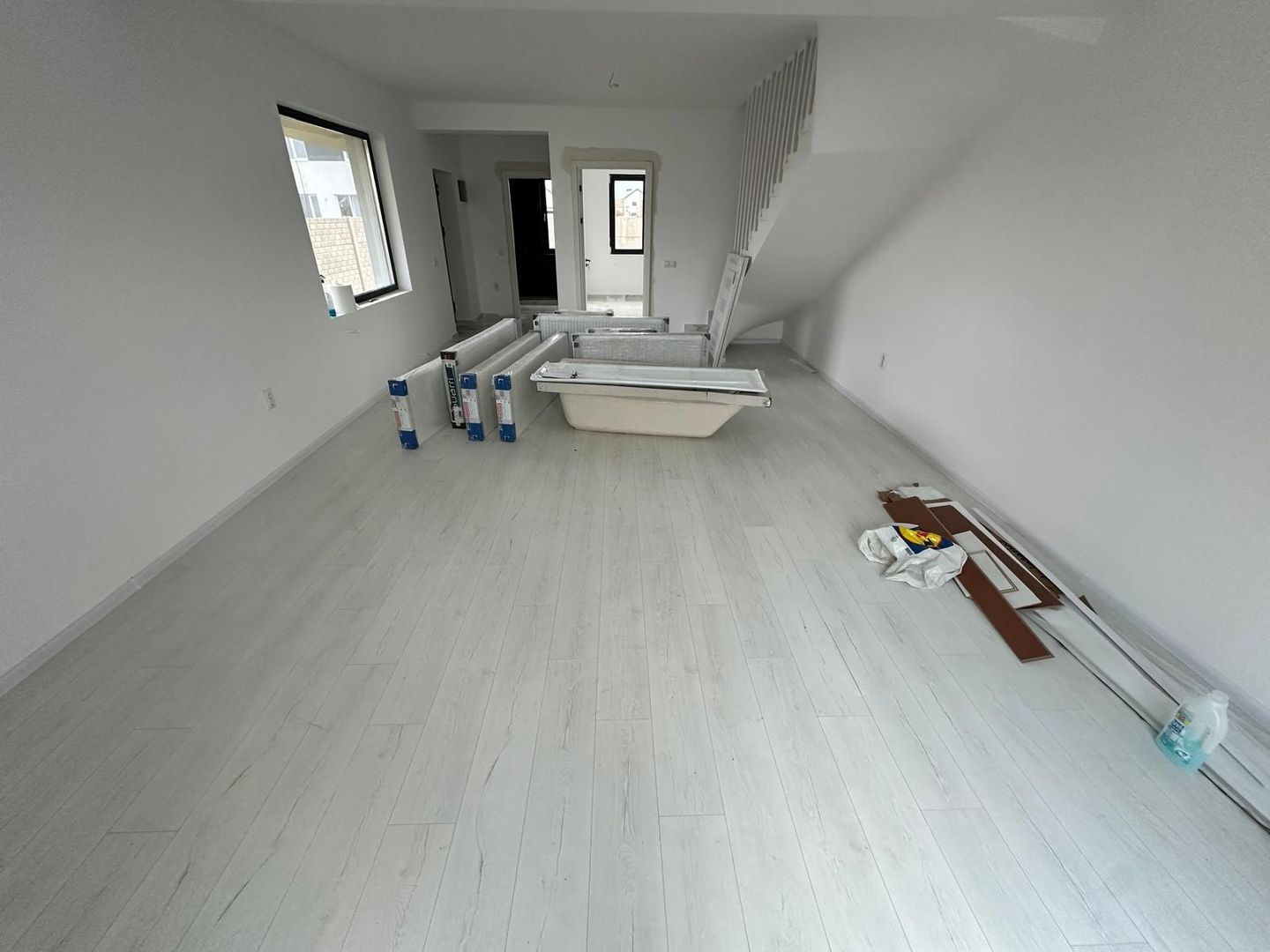 CASA DUPLEX BRAGADIRU, 4 CAMERE, CENTRALA, 177 MP TEREN, COMISION 0% - Poză 7