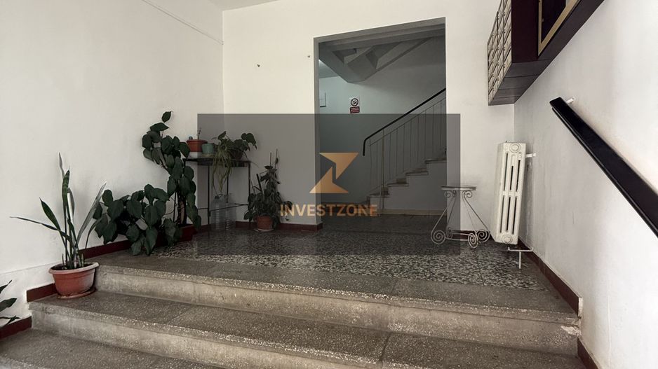 Pb 2 camere etajul 2 Sovata Oradea - Poză 12