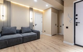 Vânzare, apartament, 2 camere, str. Ginta Latină, sectorul Ciocana - Poză 2