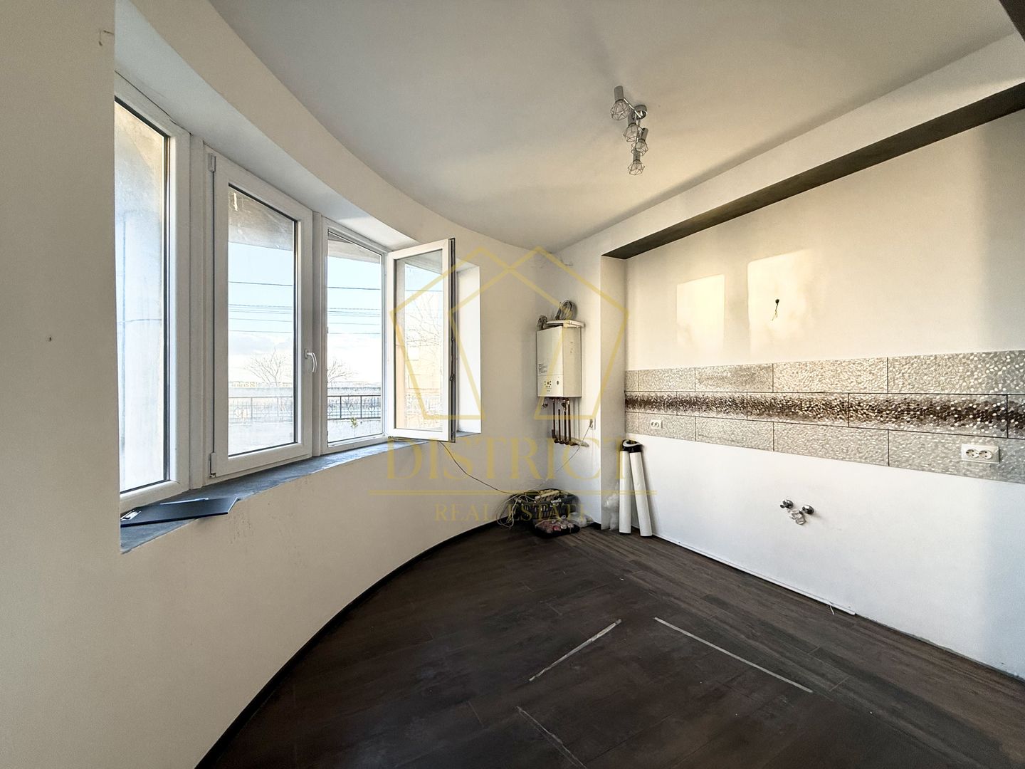 Apartament cu 2 camere in vila | Pet Friendly | Giroc - Poză 2