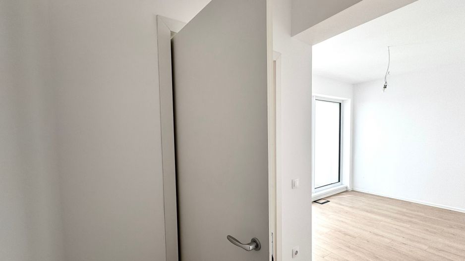 Apartament 3 camere Zona Mall Colosseum-Lacul Străulești - Poză 19