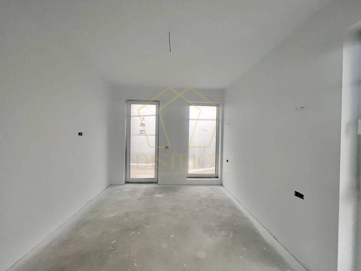 Apartament 3 camere, doua bai si gradina de 90 mp I IKEA I Dumbravita - Poză 4