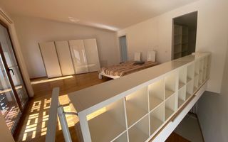 Apartament deosebit cu curte proprie si 2 locuri de parcare - Poză 10