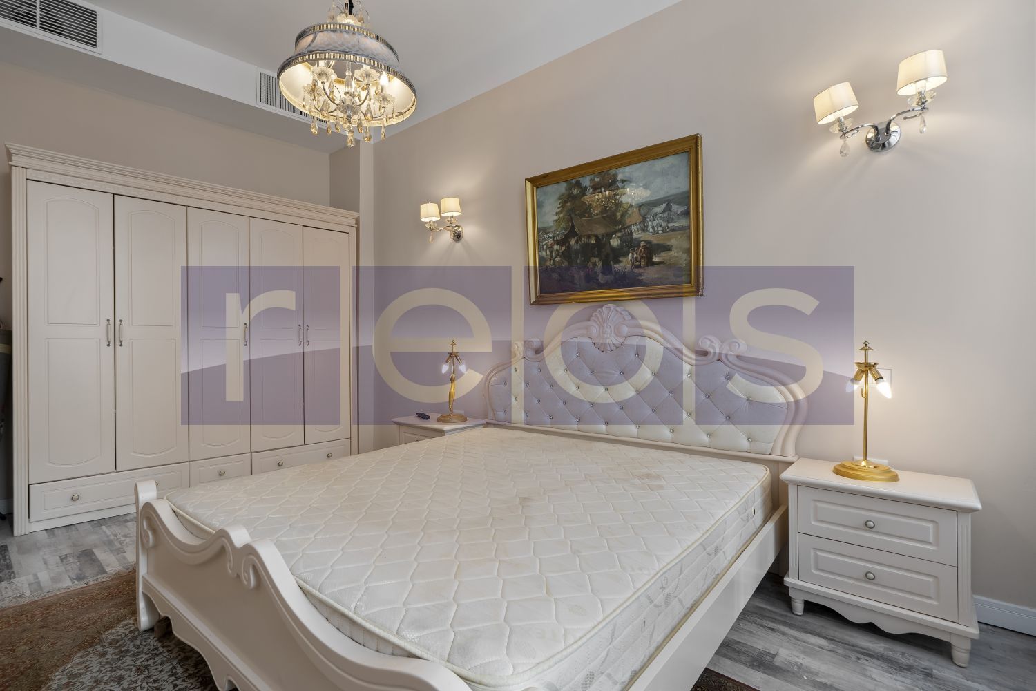 VANZARE APARTAMENT 2 CAMERE 44MP CENTRU VECHIE INVESTITIE AIRBNB HOTEL - Poză 3