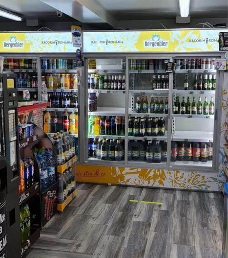 Spațiu comercial de închiriat, 150 mp, pe strada principală din Ciurbești - Poză 4