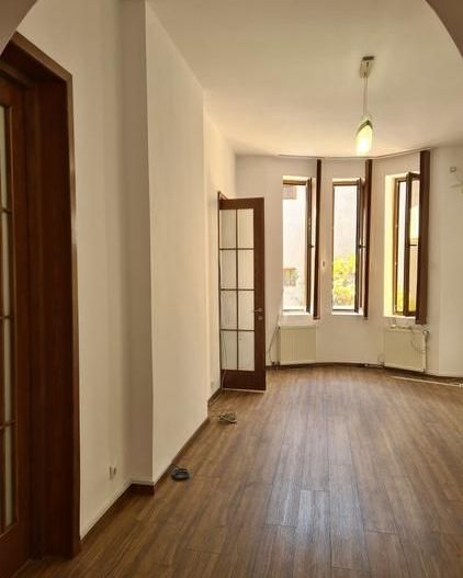 BRASADAS inchiriaza vila RENOVATA Unirii - Poză 5