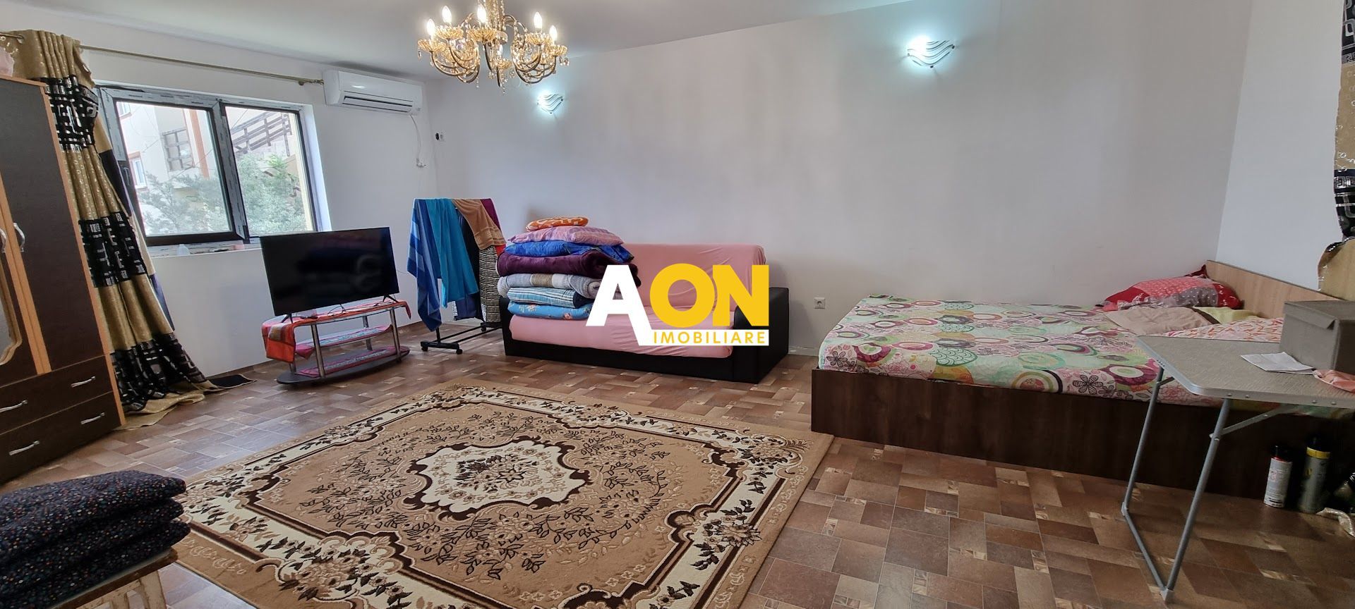 Casa 3 camere tip Duplex, zona Schit - Poză 1