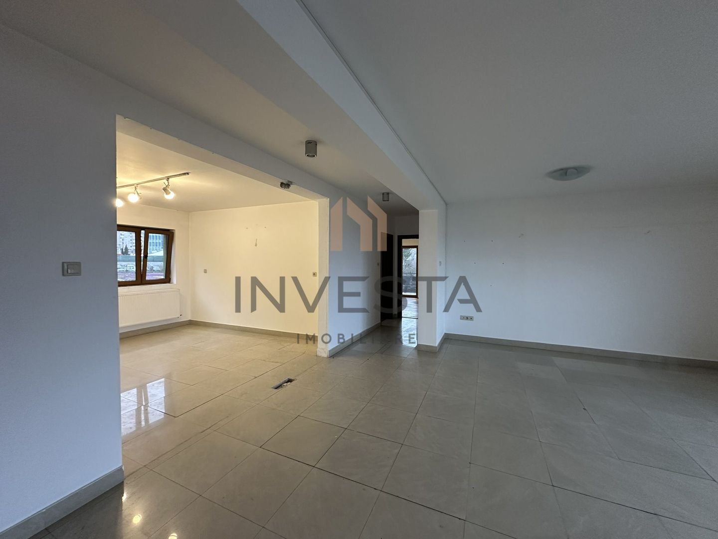Apartament 3 camere zona Observatorului! View pe tot Clujul! 2500e/mp! - Poză 5