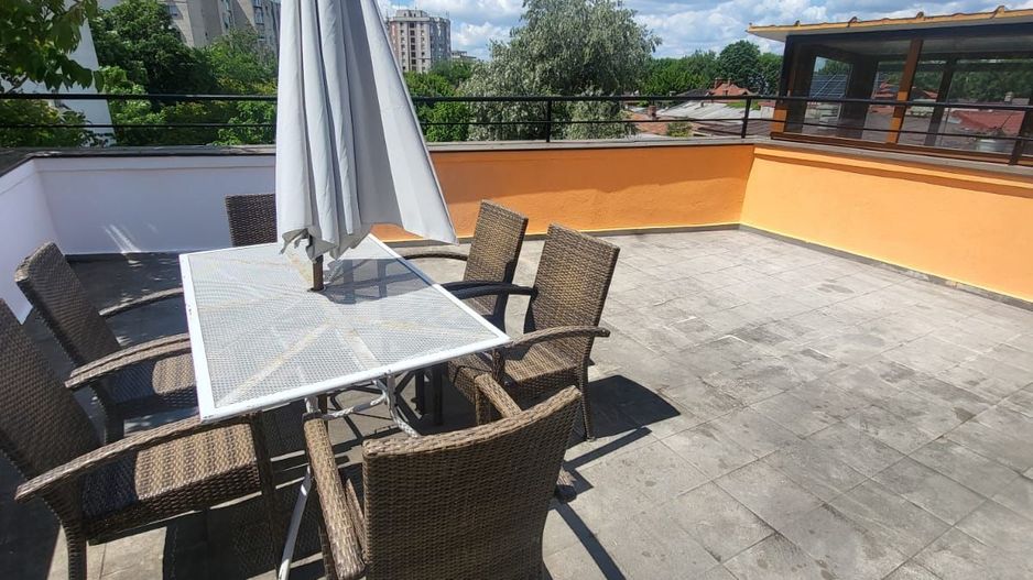 Apartament cu terasa, 4 minute metrou Muncii, centrala proprie - Poză 10