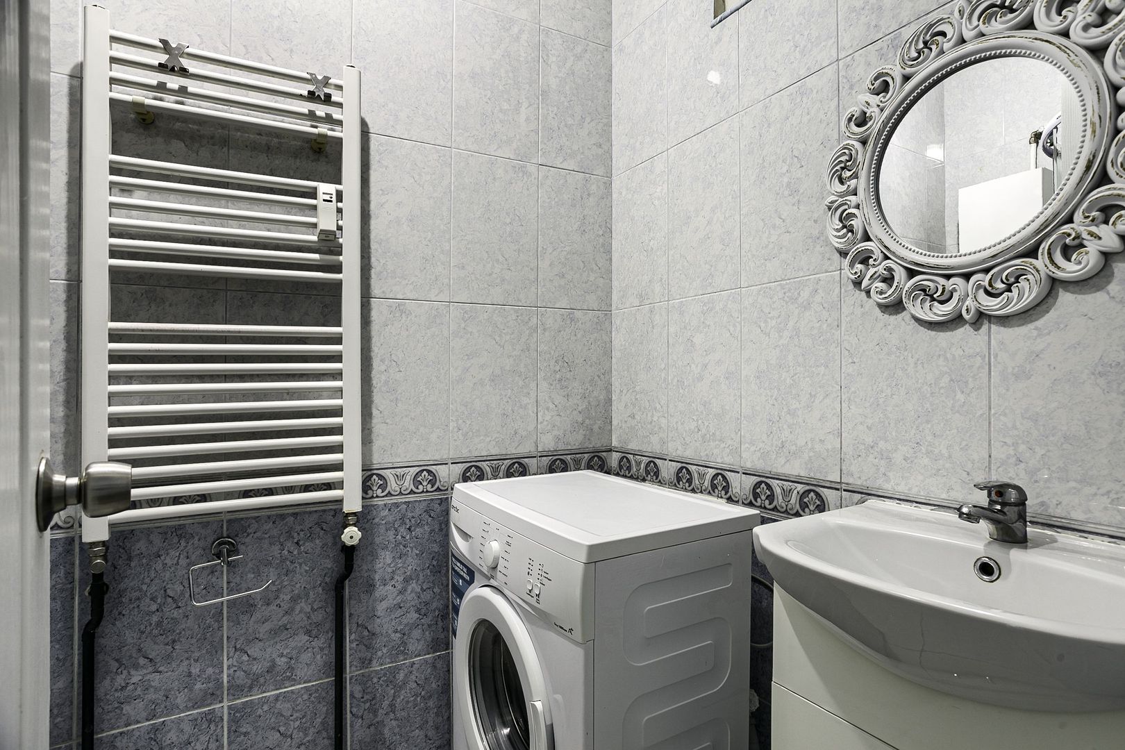 PRET NOU! Apartament Podgoria - ideal pt birou/cabinet COMISION 0% - Poză 9