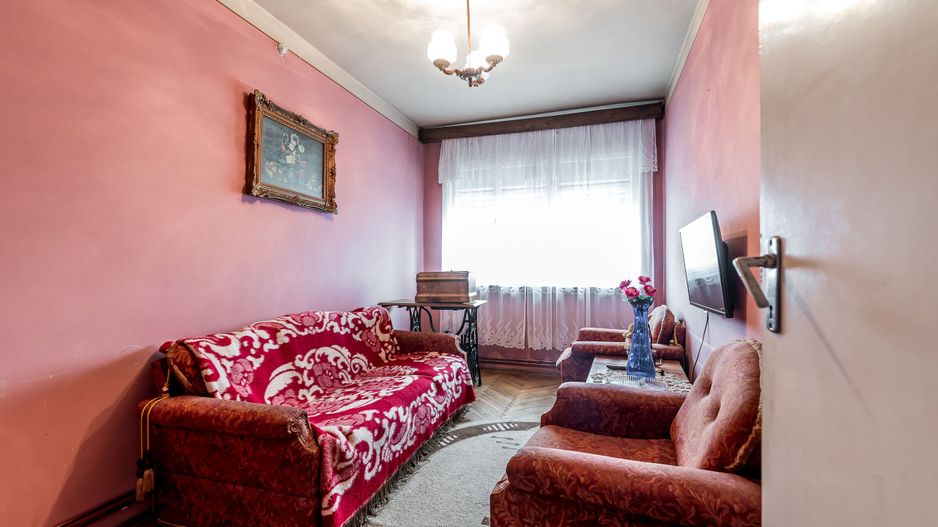 Apartament cu 4 camere decomandat, cu vedere panoramica. Zona Garii - Poză 4
