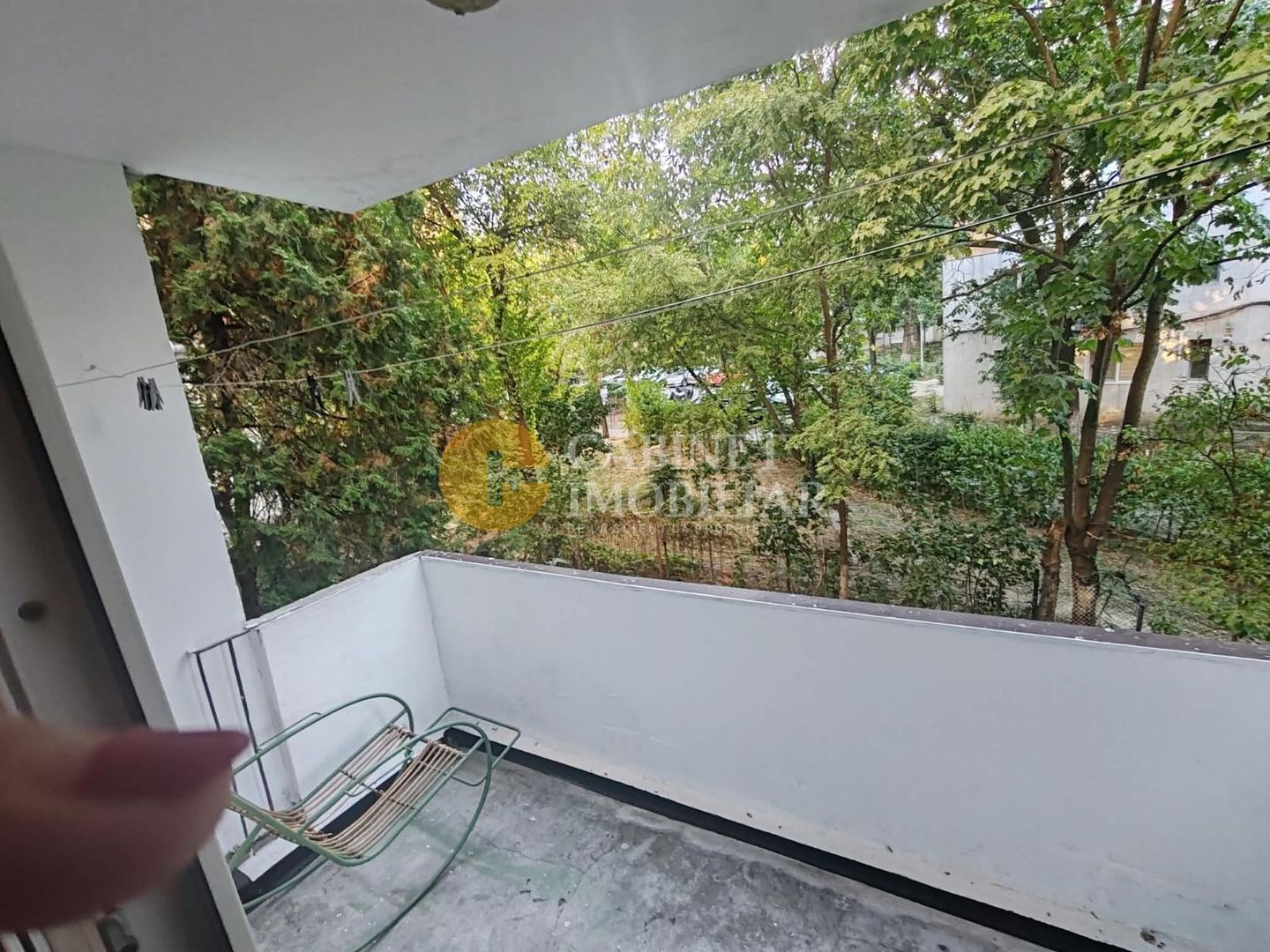 2 Camere SemiDecomandat - ETAJ 1 - Zona Podu Ros - Poză 8