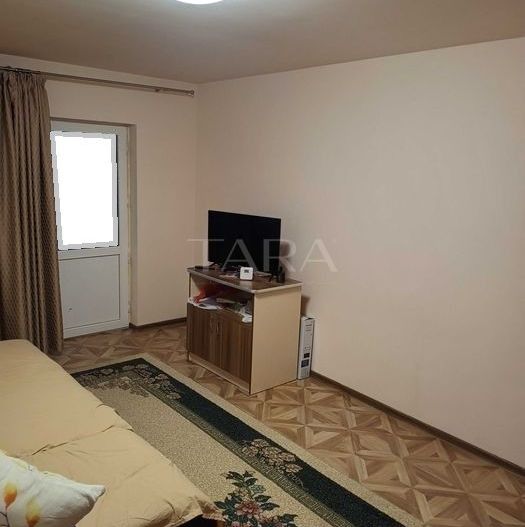 Apartament 3 Camere Complet Renovat, Baciu - Zona Primăriei - Poză 3