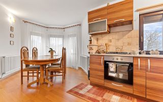 Casă cu 3 dormitoare și 2600 mp teren - Poză 6