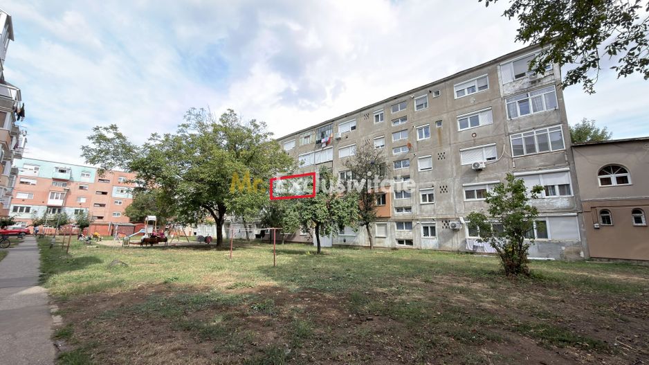 Apartament 2 camere Etaj II / Str. Ignisului Nr.24 / Carei - Poză 16