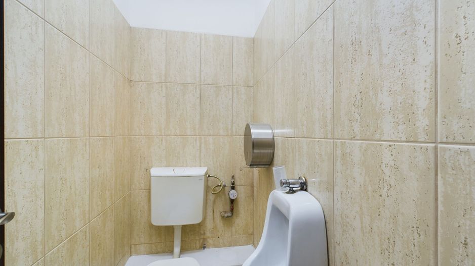 Spatiu comercial 70 mp - Poză 8