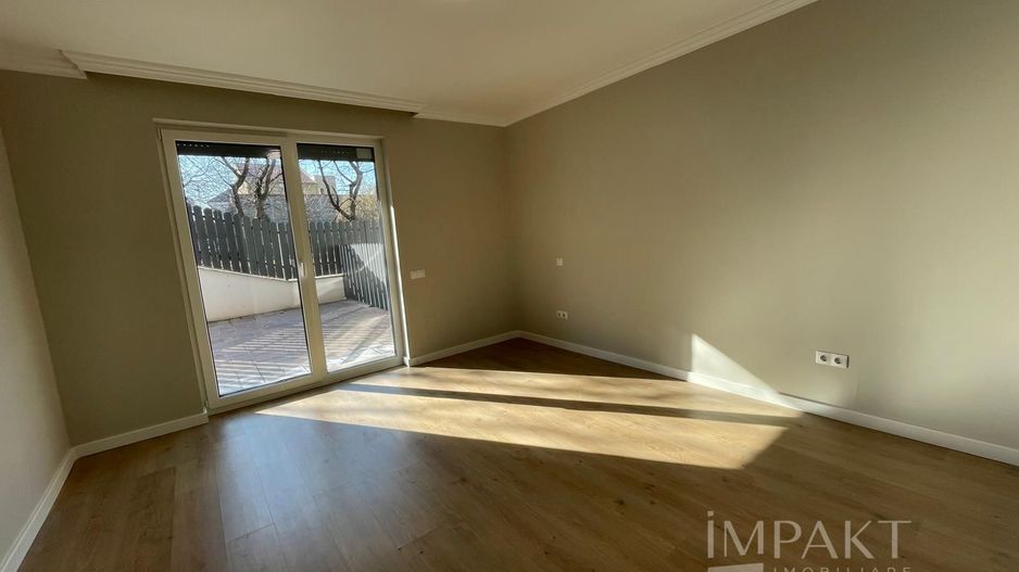 Apartament superb de locuit sau investitie in zona centrala cu 3 camere! - Poză 3