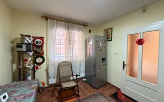 Casa cu piscina de vanzare, cu 6 ari de teren, Unguras - Poză 17