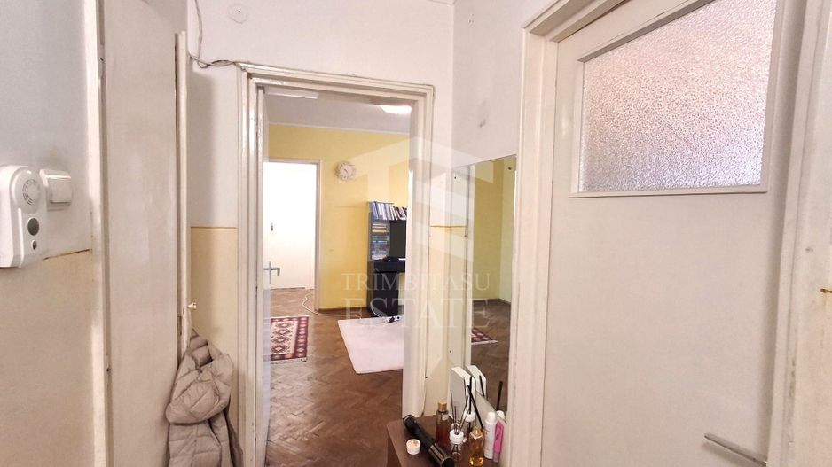 De Vanzare Apartament 2 Camere Pajura - Poză 11