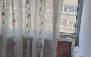 🏢 De închiriat: Garsonieră deosebită în Zona Tineretului - Poză 4
