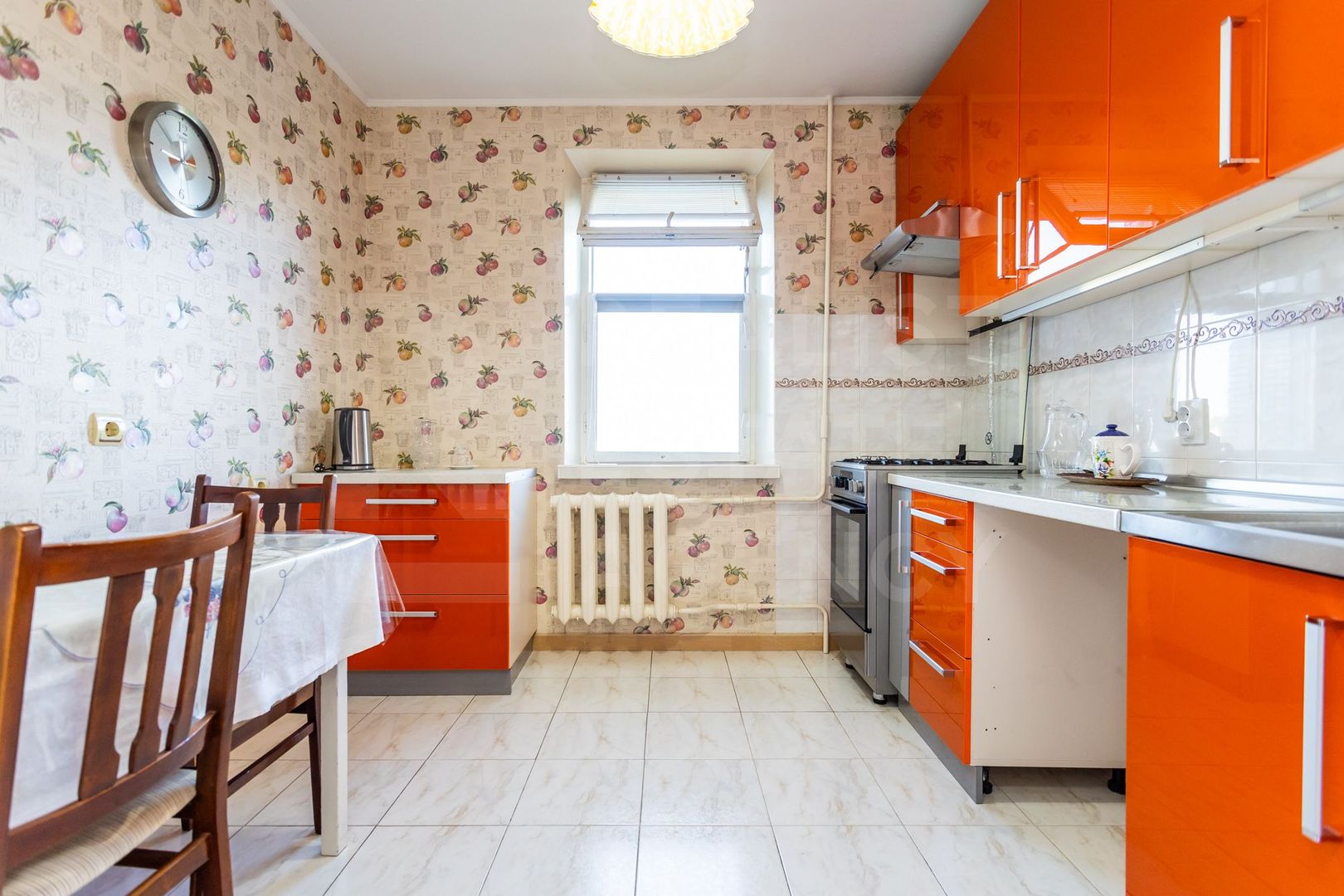 Vânzare, apartament, 4 camere, str. Nicolae Milescu Spătarul, Ciocana - Poză 1