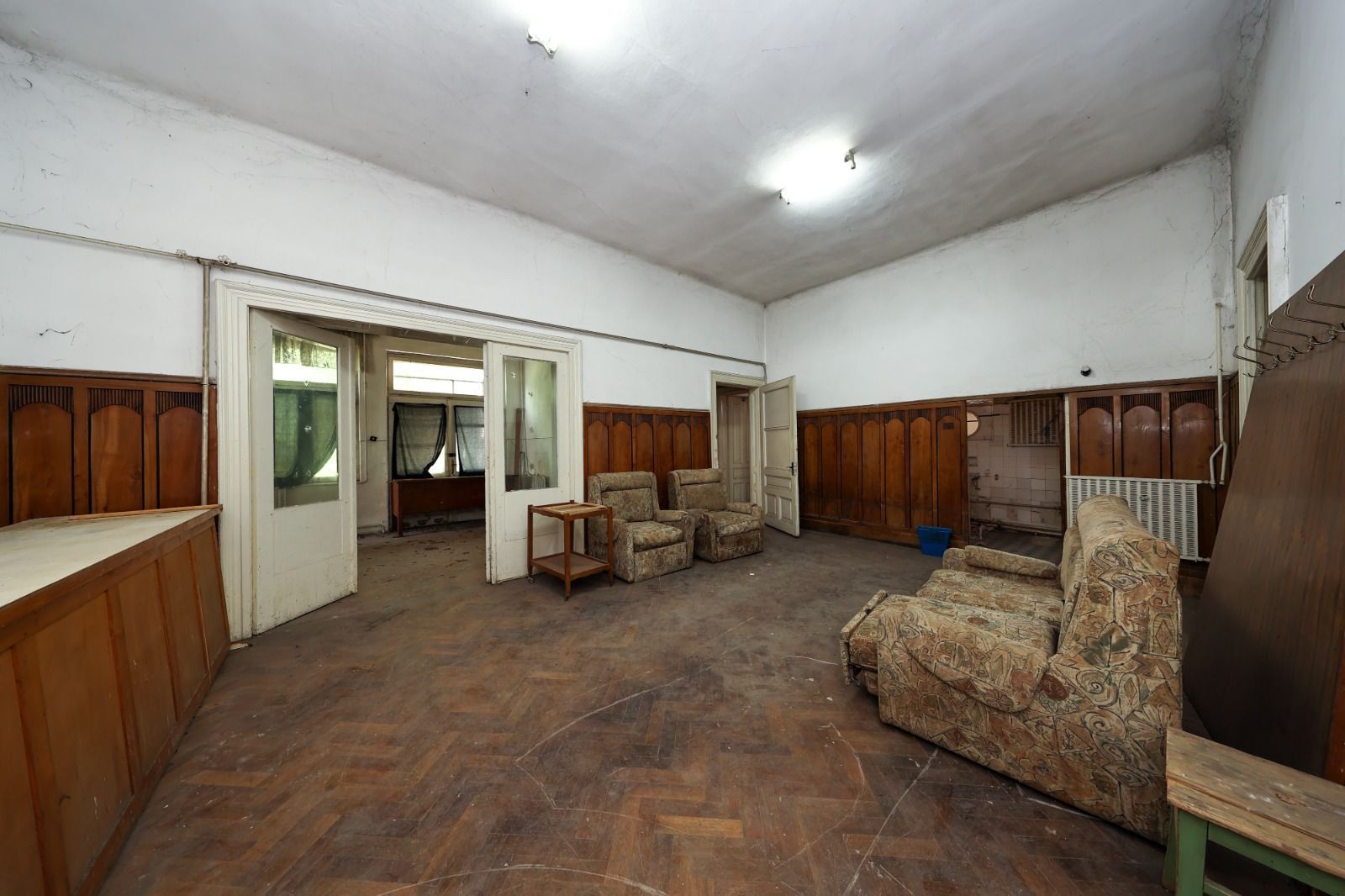 Casă spațioasă în centrul orașului Sfântu Gheorghe | Teren 1300 mp - Poză 17